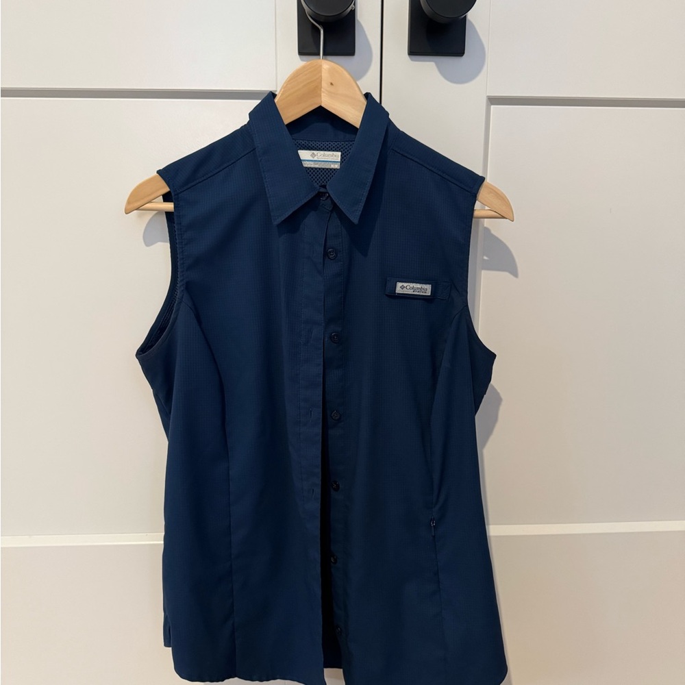 Columbia Blue Fitted Button Down Shirt